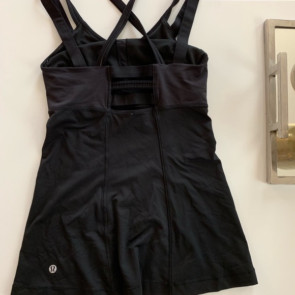 Black lulu lemon work out top - Picture 2 of 2